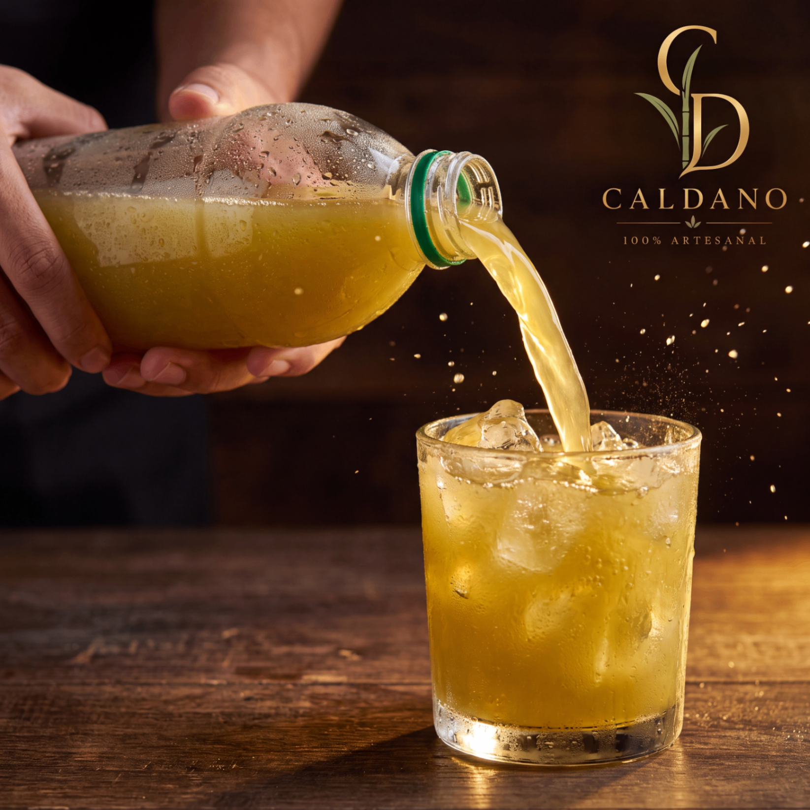 Caldo de cana sendo servido